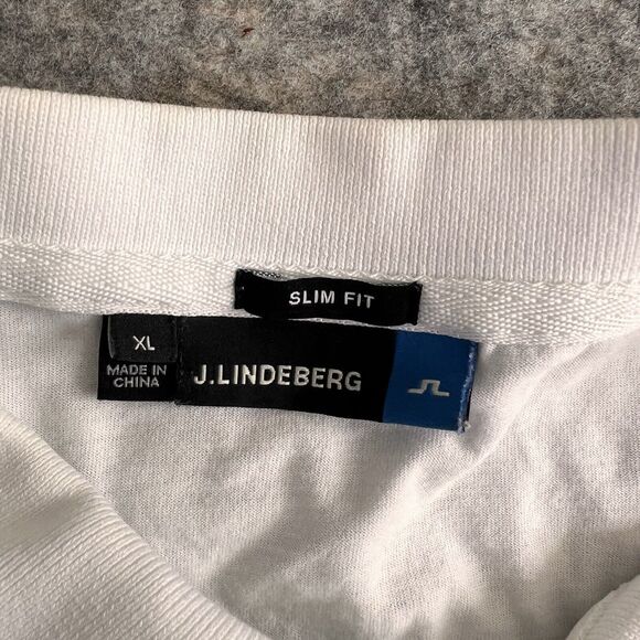 J Lindeberg Polo Shirt Men’s XL SLIM Fit White Blue Trim Short Sleeve Stain READ - Picture 5 of 8